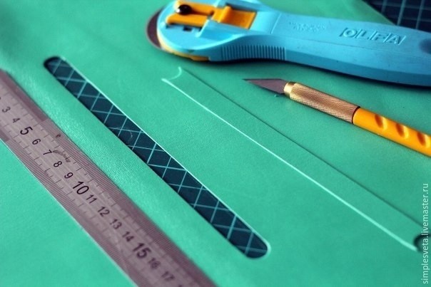 ​Технология обработки прорезного кармана на куртке