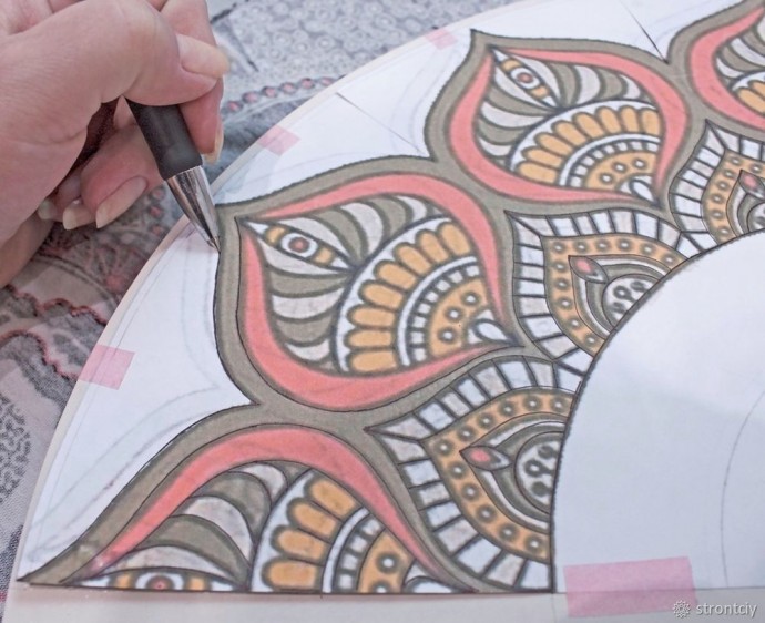 ​Расписываем интерьерные часы в смешанной технике: часть 4