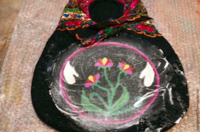 Мастер-класс по валянию сумки "Матрёнушка" с использованием платка: часть 3