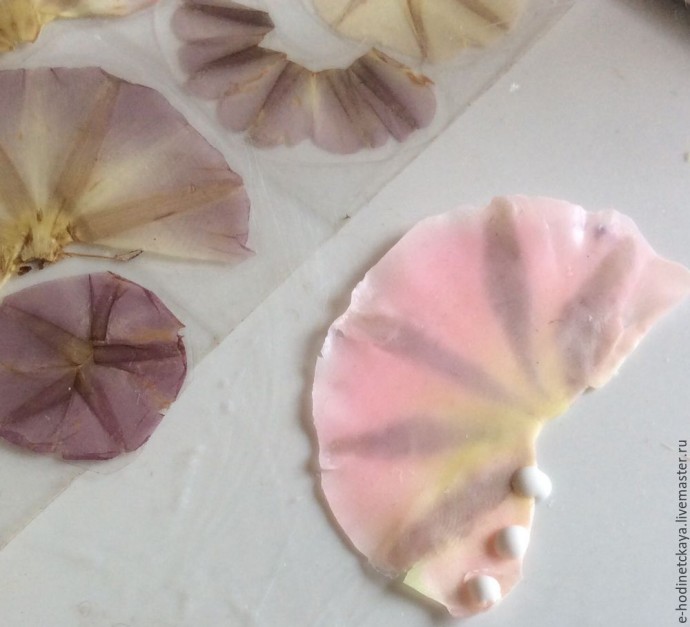 Делаем вьюнок из полимерной глины: часть 2