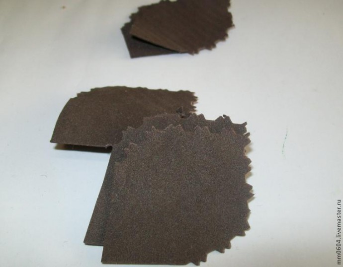 Создаем цветок из листьев: часть 3