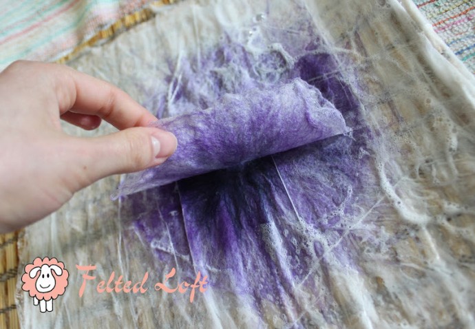 Мокрое валяние: цельноваляный пион, часть 2