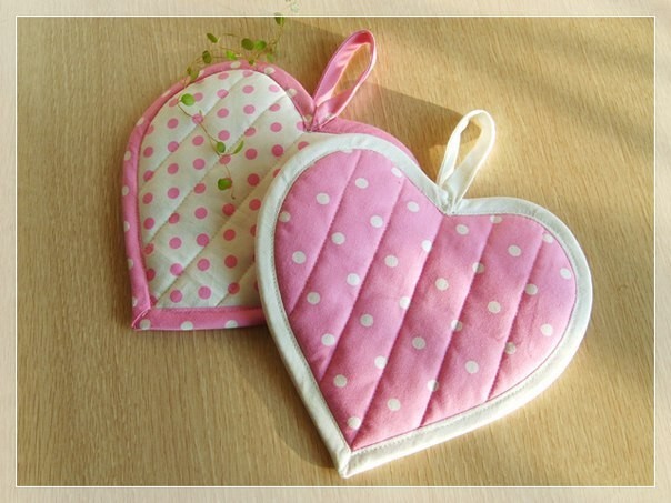 Прихватки в виде сердечек