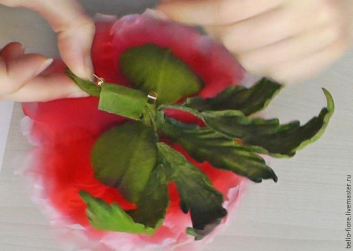 Создаем мак "Strawberry Dessert" из шелка: часть 3