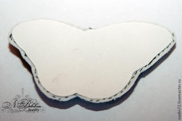 ​Вышивка бисером "Брошь-бабочка экзотическая": мастер-класс, часть 3