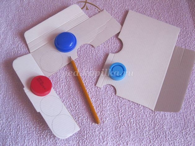 Цветы из косточек фиников и кедровых орехов: часть 1