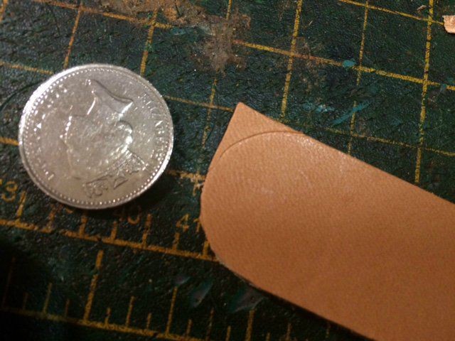 Как ровно обрезать углы на толстой коже