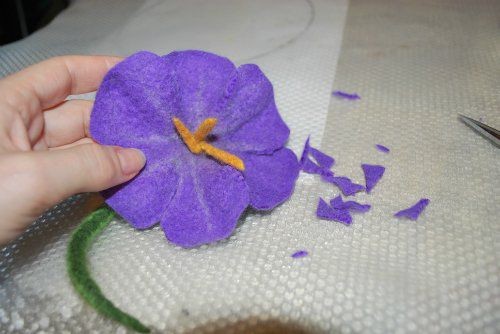 ​Мастер-класс по валянию цветка "Вьюнок": часть 6