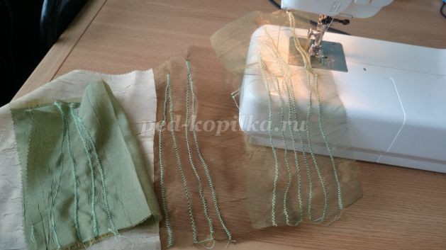 ​Панно из ткани и пряжи: часть 1