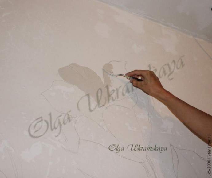 Делаем барельеф с лилиями на стене: часть 1