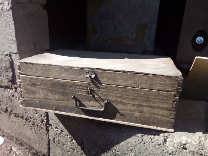 Мастерим ящик-органайзер из старого чемодана: часть 1