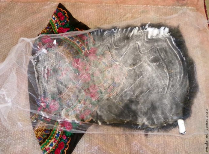 Мастер-класс по валянию сумки "Матрёнушка" с использованием платка: часть 1