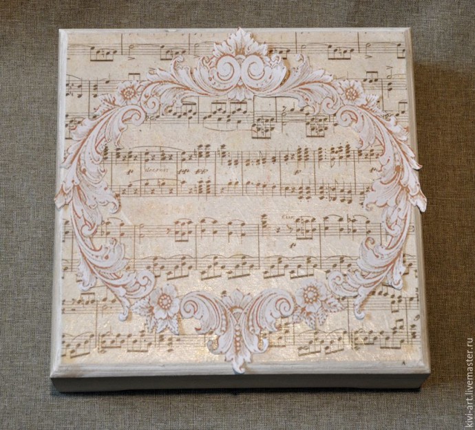 Декорируем чайную коробку "В старом шале": часть 1