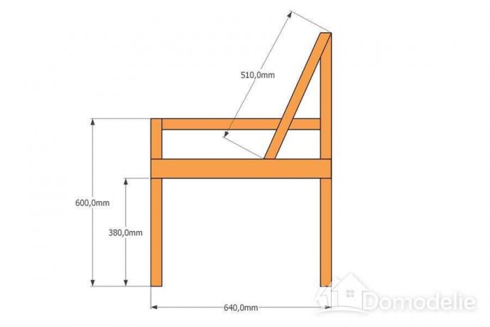 ​Небольшая скамейка для дачи