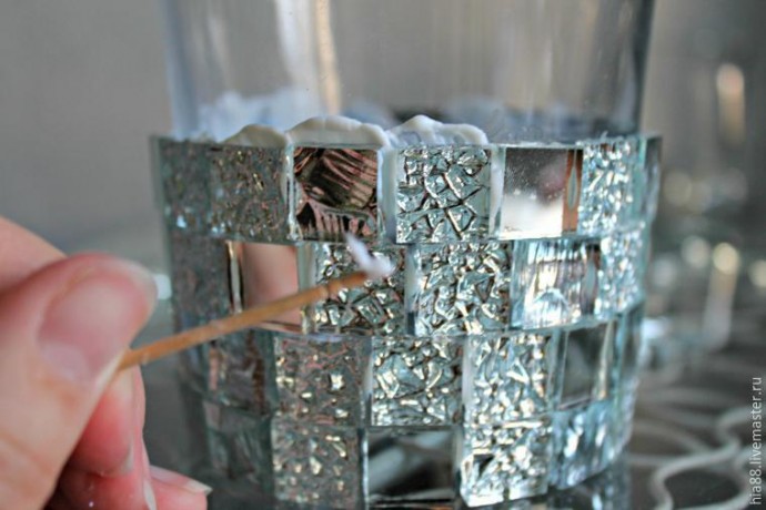 ​Декорируем стеклянные подсвечники мозаикой: часть 2