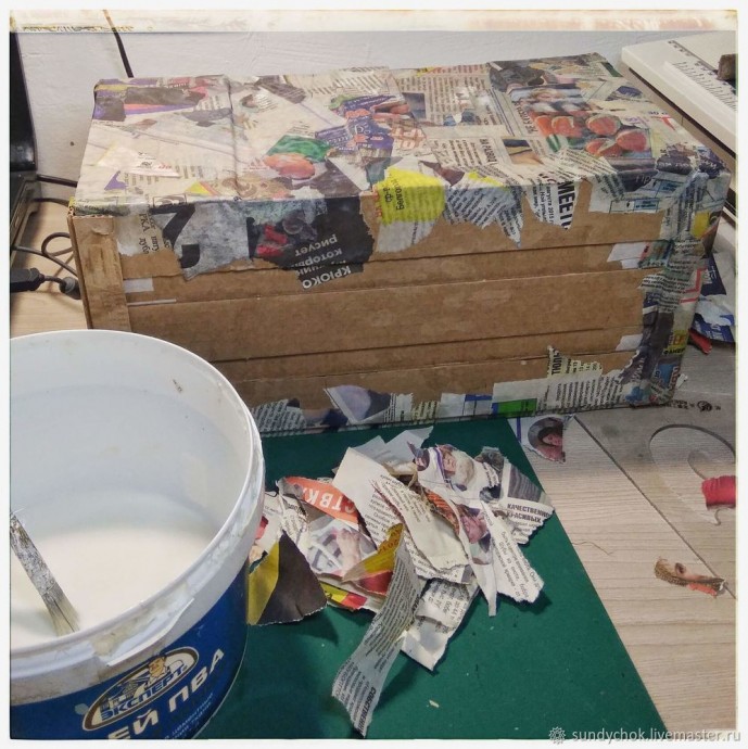 ​Ящик со львом в технике папье-маше: часть 2