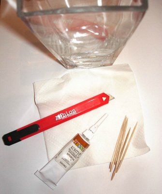 Расписываем стеклянную вазу: часть 1