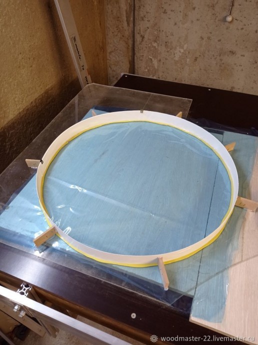 Изготовление столешницы из эпоксидной смолы и спилов: часть 1