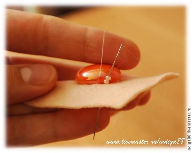 Солнечные серьги из бисера