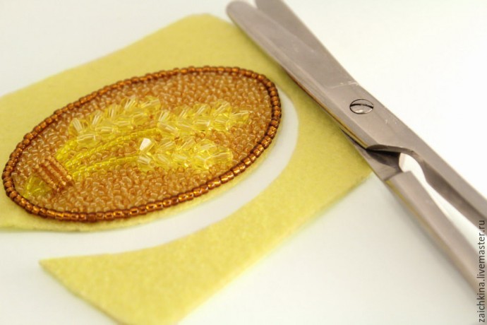 ​Вышиваем бисером брошь "Колоски": часть 3