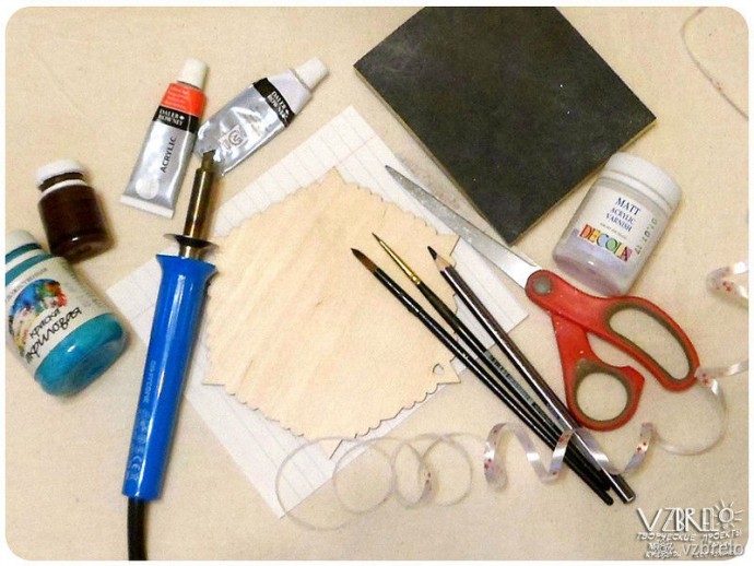 Печеньки на елку: простой новогодний декор Печеньки на елку: простой новогодний декор