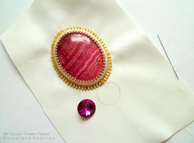 Кулон "Flower Petals"