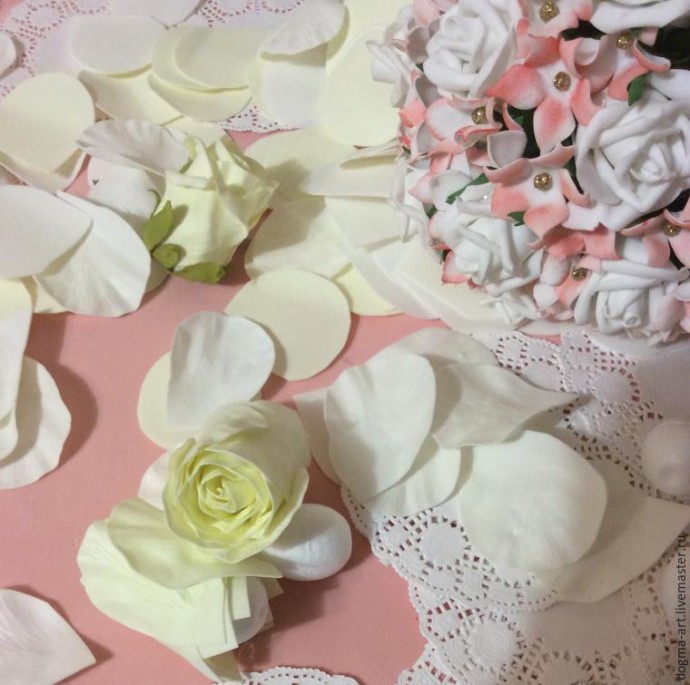 Создаем закрытые розы из фоамирана для свадебного букета: часть 1