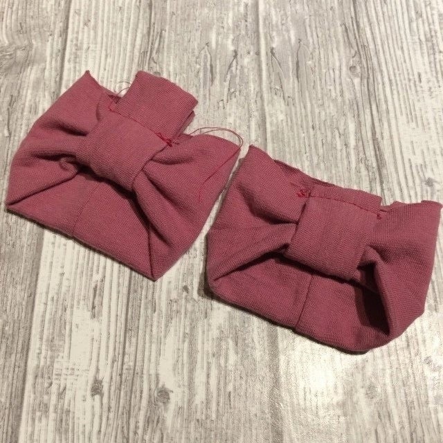 Манжеты в виде бантов