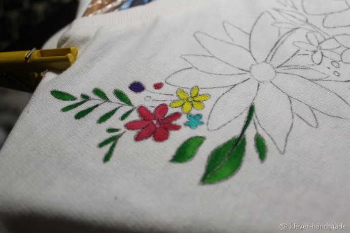 Расписываем одежду красками по ткани: часть 2