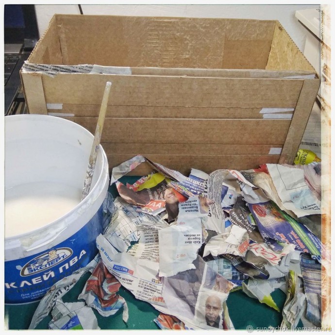 ​Ящик со львом в технике папье-маше: часть 2