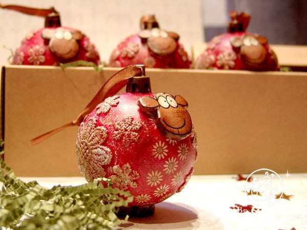 Декорируем елочную игрушку "Барашка-Ромашка" в технике объемного декупажа: часть 2