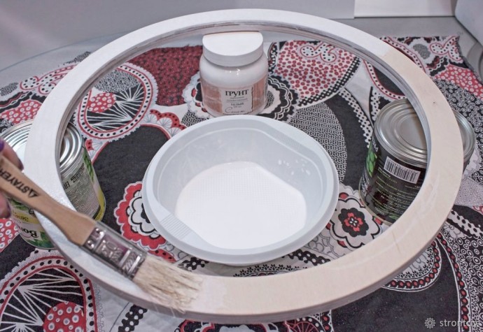 ​Расписываем интерьерные часы в смешанной технике: часть 2