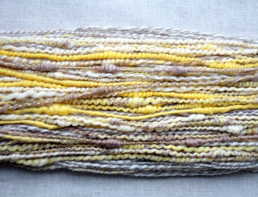 Пелерина валяная из фактурной пряжи: часть 1