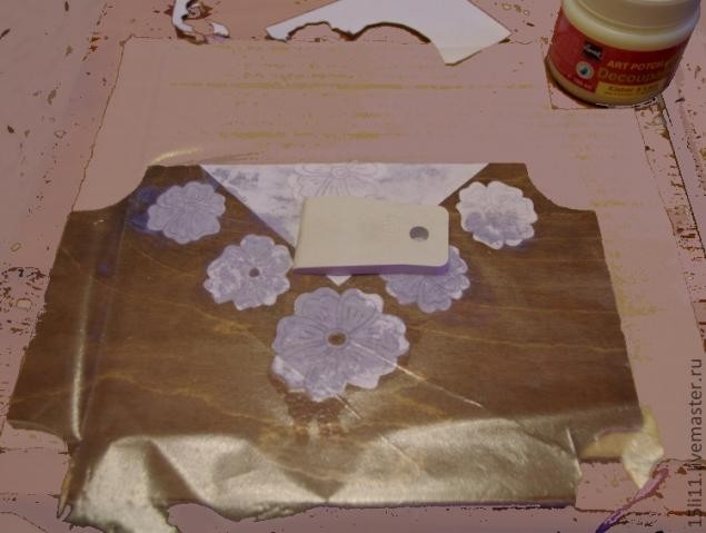 ​Имитация вышивки ришелье