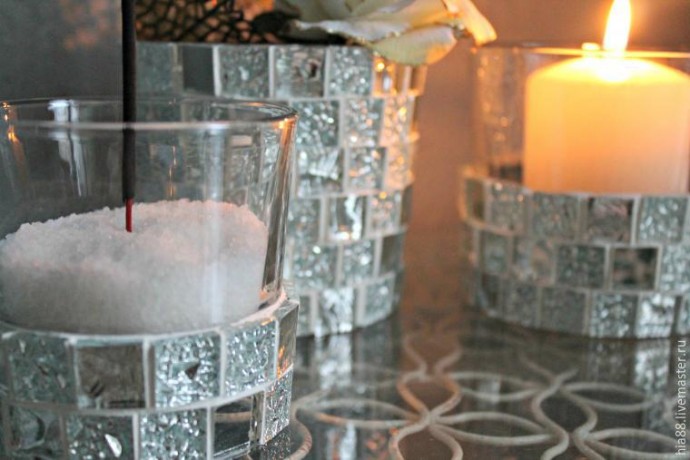 ​Декорируем стеклянные подсвечники мозаикой: часть 3