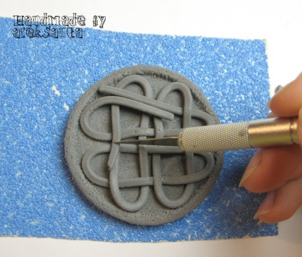 ​Мастер-класс по созданию украшений из полимерной глины "Кельтские плетения из камня": часть 2