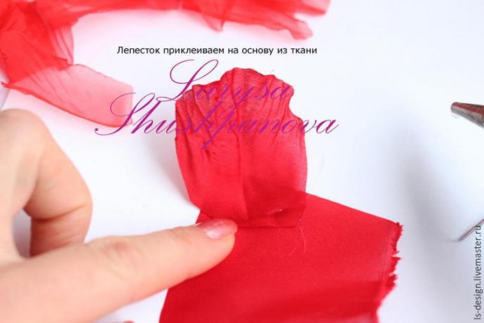 Делаем из ткани гофрированный пион: мастер-класс, часть 3