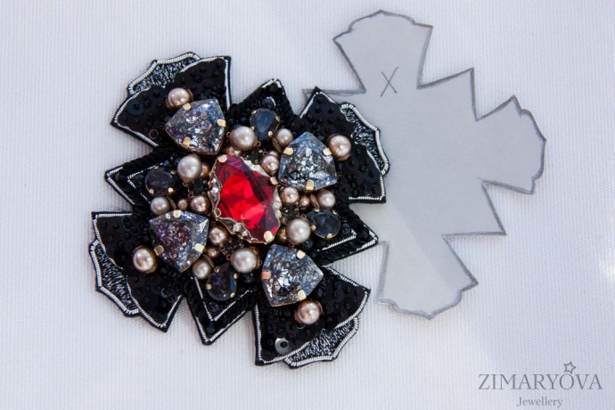 ​Создаем брошь-орден "Primavera": часть 4