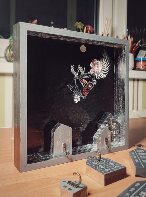 ​Как сделать многоуровневую ключницу с поталью и росписью: часть 3