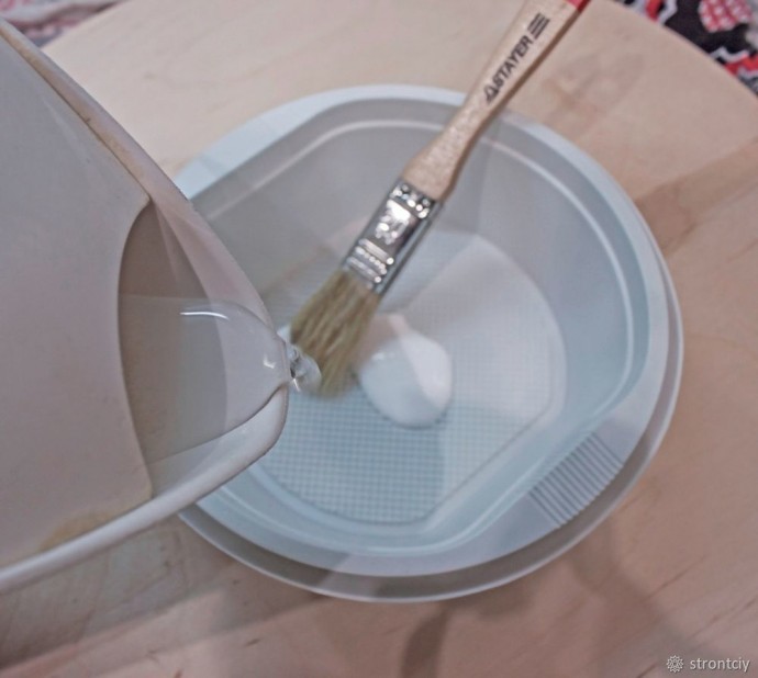 ​Расписываем интерьерные часы в смешанной технике: часть 1