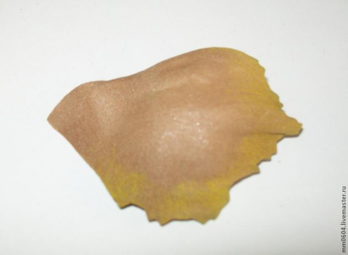 Создаем цветок из листьев: часть 2