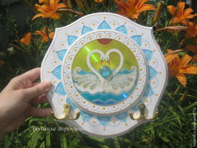 Создаём подарок на свадьбу — ключницу "Лебединая верность": часть 3