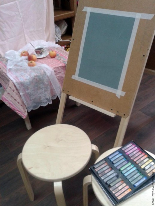 Рисуем натюрморт с яблоками: используем пастель на наждачной бумаге Рисуем натюрморт с яблоками: используем пастель на наждачной бумаге