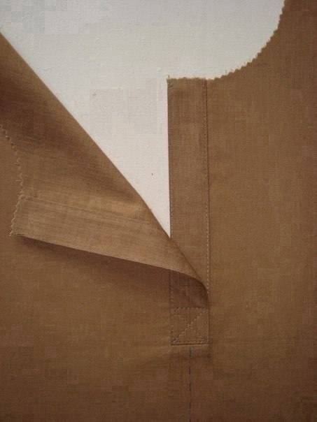 Классическая застежка поло