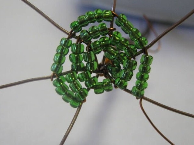 ​Фантазийные цветы из бисера