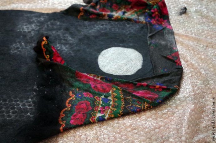 Мастер-класс по валянию сумки "Матрёнушка" с использованием платка: часть 2