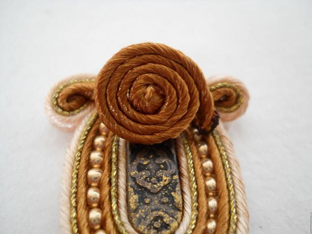 Сутажные серьги "Ромашки по-восточному": мастер-класс, часть 4