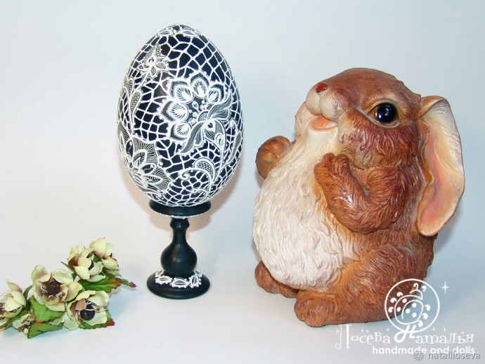 ​Декоративное интерьерное яйцо "Весна в Брюсселе"