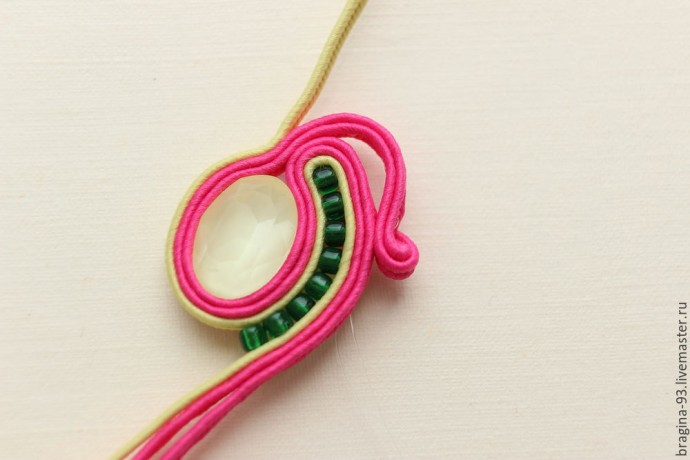 ​Создание сутажных сережек "Экзотический цветок" с кристаллами Swarovski: часть 2