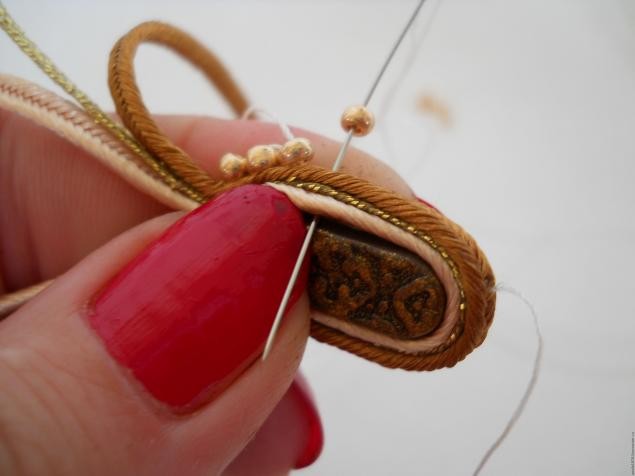 Сутажные серьги "Ромашки по-восточному": мастер-класс, часть 2